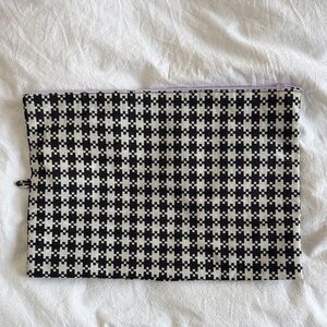 *SOLD* BAGGU Large Size Go Pouch in Pixel Gingham Set